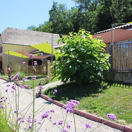 Hotel La Peyrade Cajarc Exterior foto